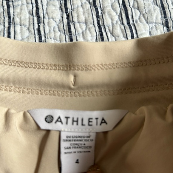 NWT Athleta Apres Ski Short Cream Beige Color size 4 - Picture 5 of 11